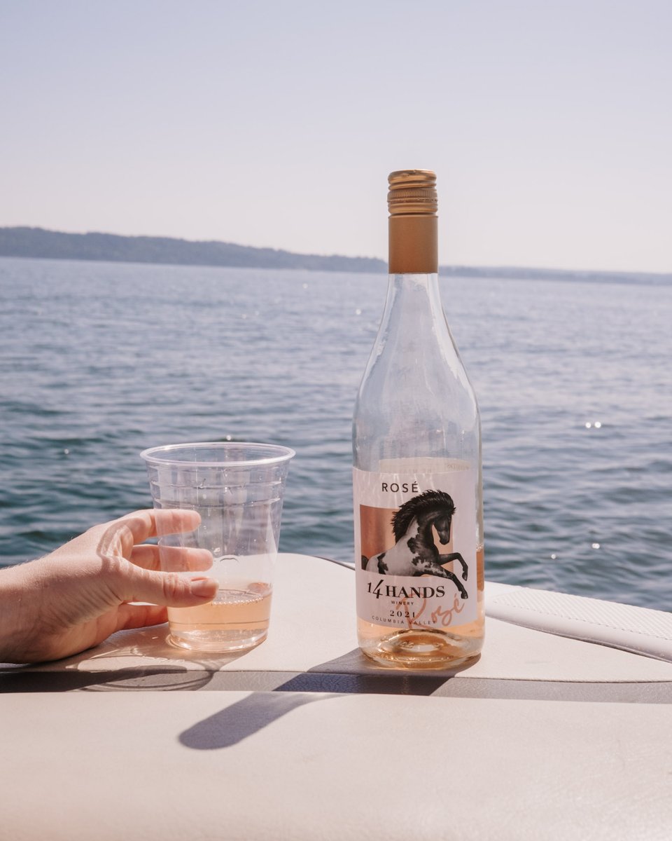 14 Hands Winery tweet media
