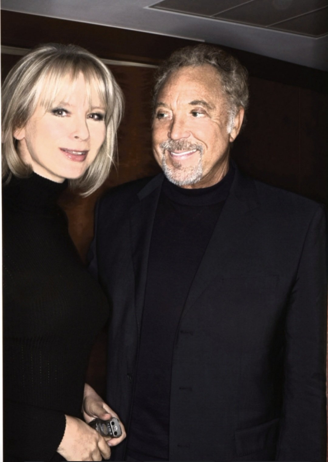 Sir Tom Jones Happy birthday to You 