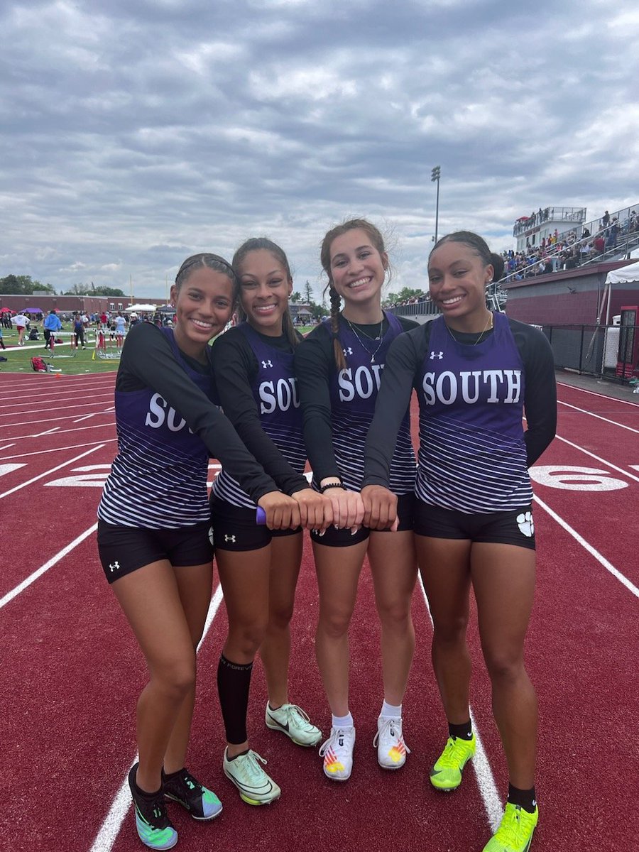 Congratulations to the 
South girls 4x100m relay team
NEW ENGLAND CHAMPIONS!!!
<a href="/NASHUASCHOOLS/">NashuaSchools</a>