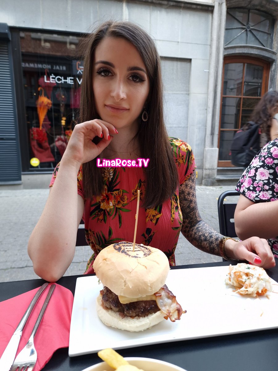 french_porn_xxx 33 K on Twitter: "RT @Lina_Rose_MYM: Bon appétit 🍔😋"