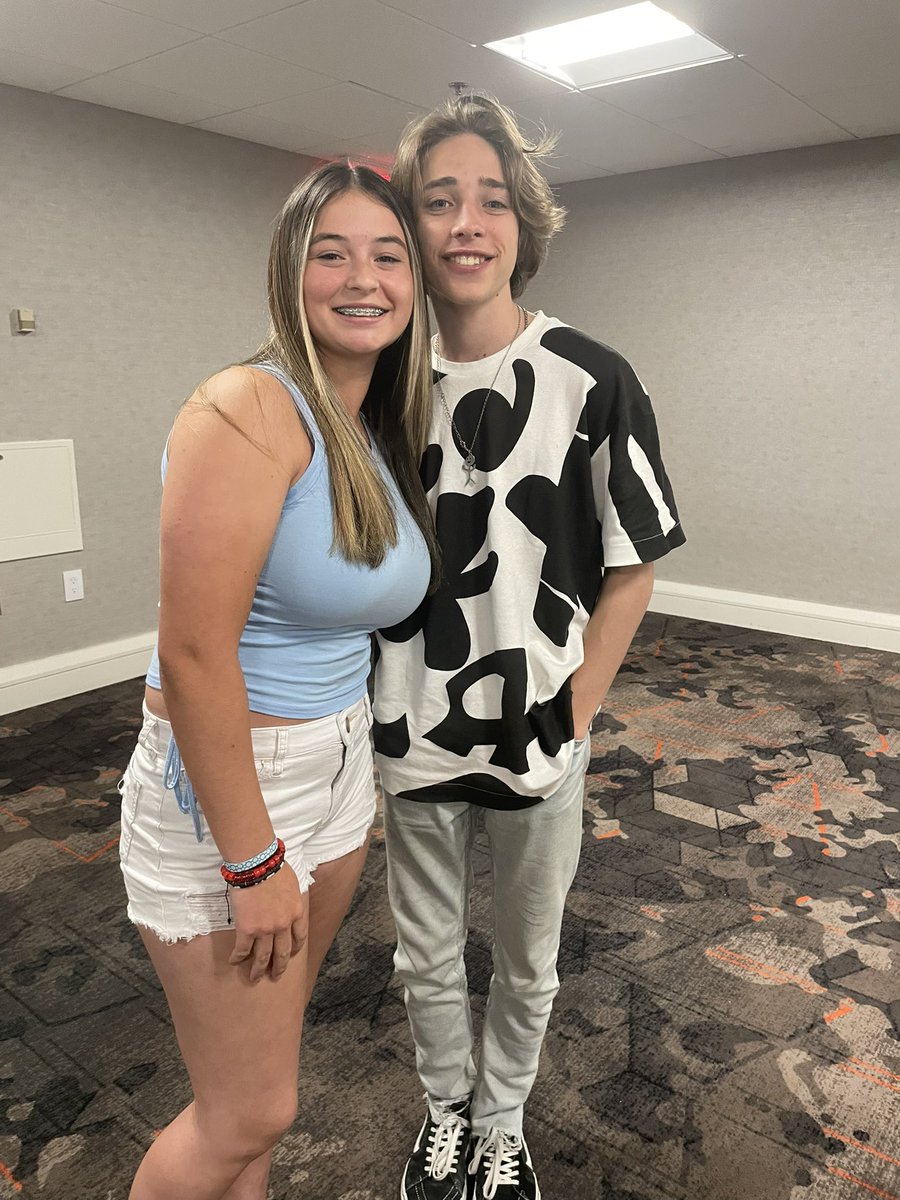 KNorton2026's tweet photo. Out here in Atlanta at the stranger things convention!! #strangerconatl https://t.co/olQ4O7F5iQ