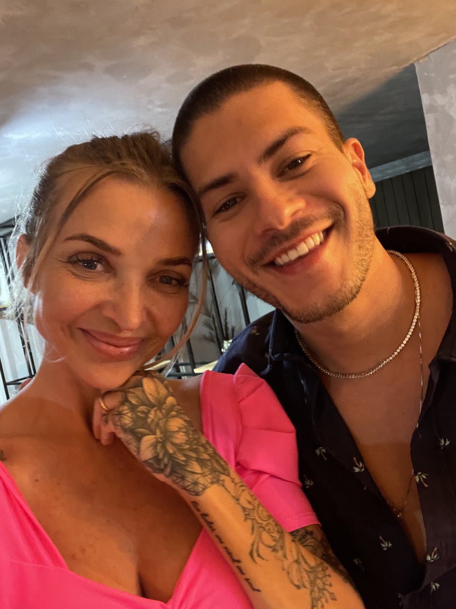 Esse aqui só me deu orgulho ❤️
Mas participei só do antes! De quando ninguém botava uma fé!