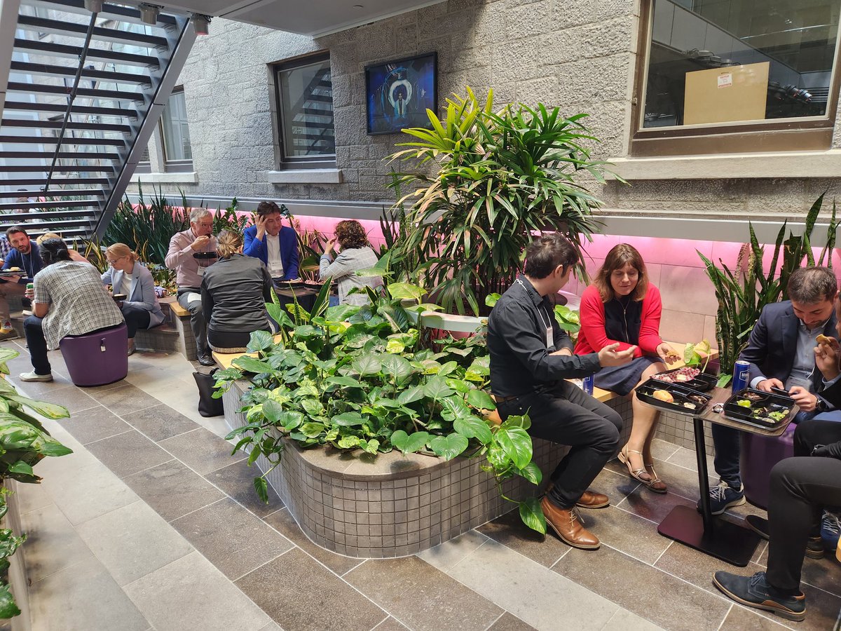 IRBD_StudyGroup's tweet photo. Having lunch at the very nice relaxation garden of @TheNeuro_MNI. Last stretch of the IRBDSG meeting starting now. https://t.co/Ztr1m3enyY