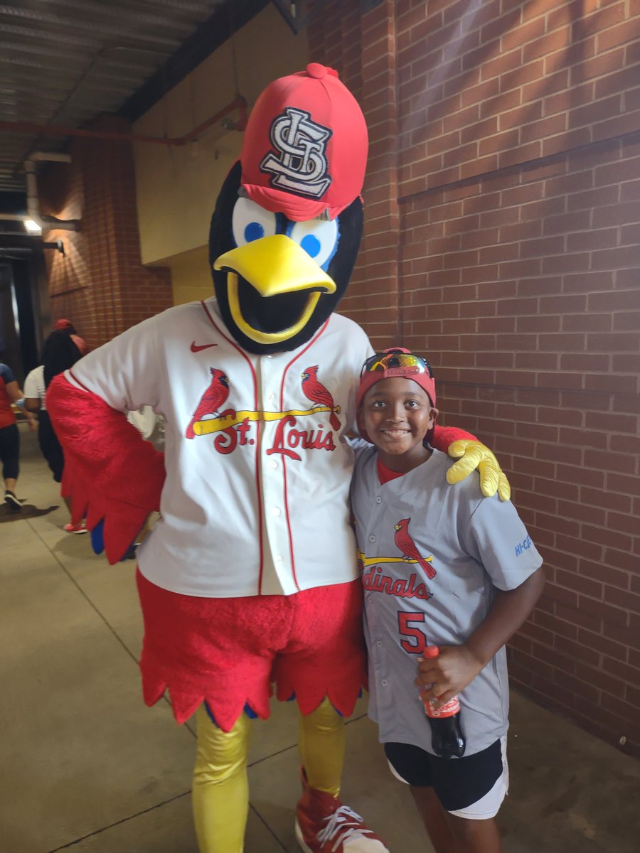 KRoSlay's tweet photo. #letsgocardinals #STLCards https://t.co/cNfDqSJrYa