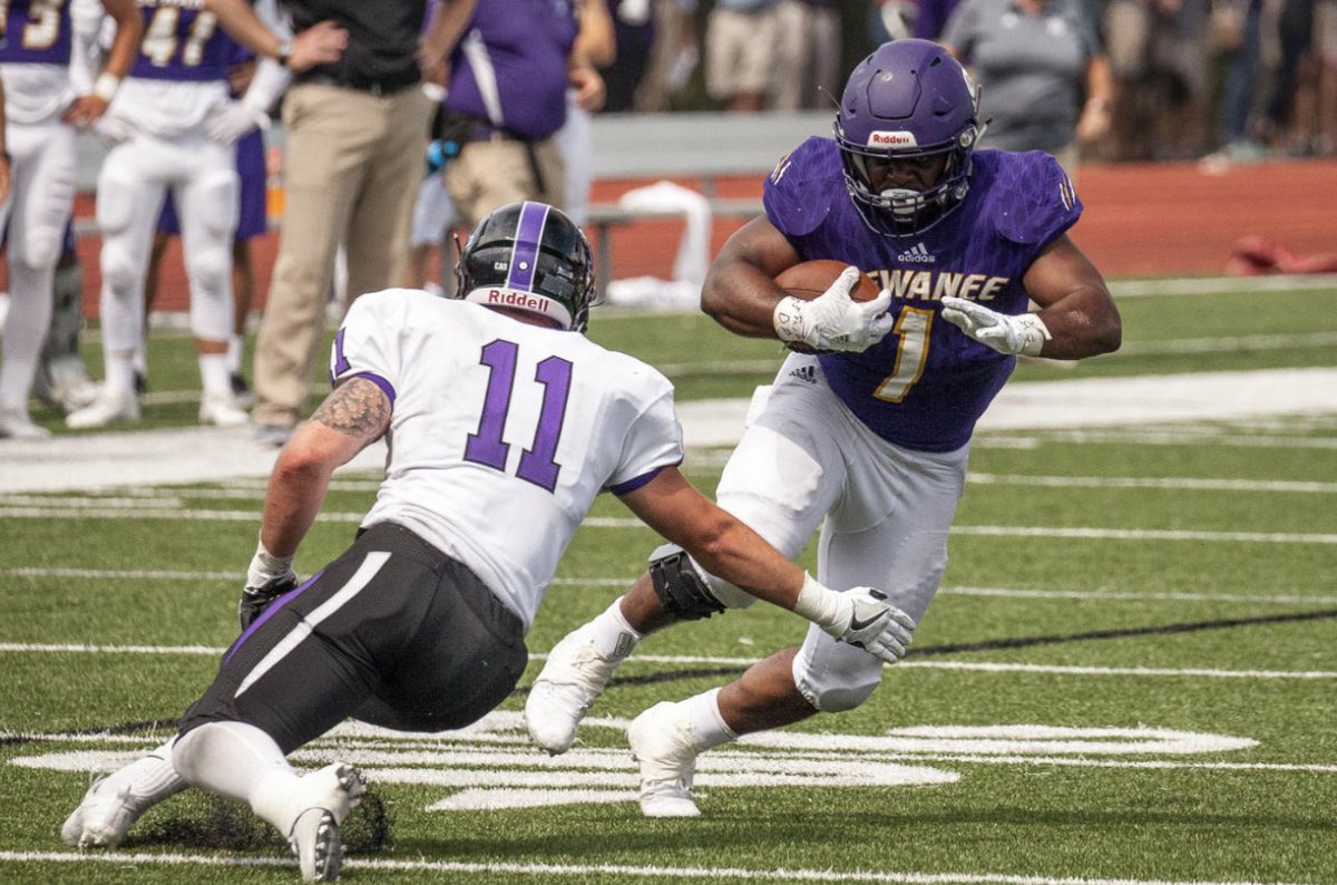 nathanpaschall6's tweet photo. Excited to announce my first official offer from @SewaneeFootball! Special thanks to @CoachMacSewanee for this opportunity! https://t.co/UTuvQtSL4f