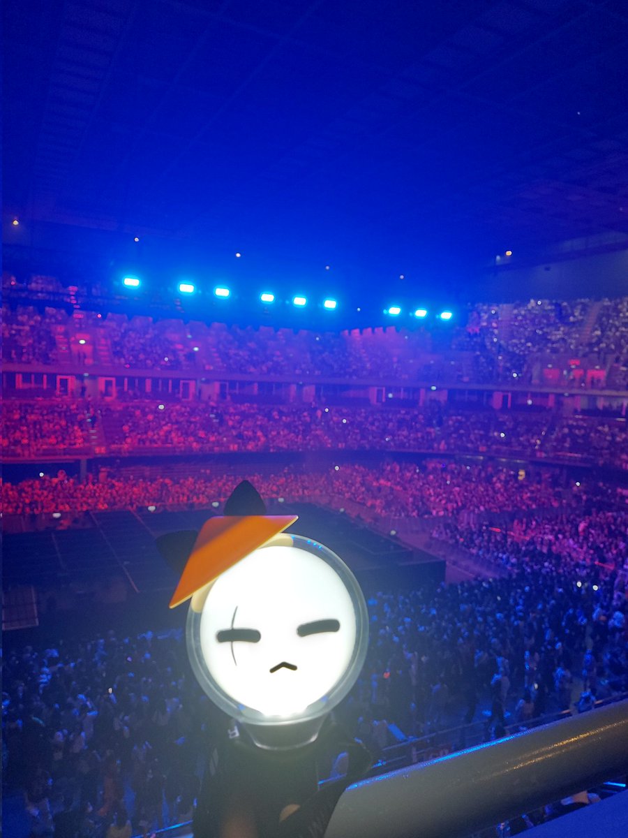 TNe95's tweet image. i was finally home...can't believe i was surrounded by ARMYs...and to finally see Yoongi earlier has been a dream come true...see you again tomorrow.

@BTS_twt
#SUGA_AgustD_TOUR_in_BKK_D2
#SUGA_AgustD_TOUR_in_Bangkok