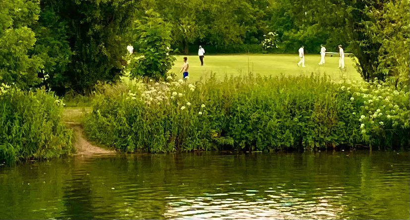 KPrice9657's tweet photo. ‘The Cricketeers and Jack The Lad’  Fuzzy phone photo and filters 
#photograghy #Cricket  #PhotographyIsArt https://t.co/2nwCbDyNu9