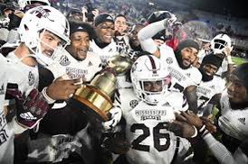 Blessed to receive my first offer from MISSISSIPPI STATE <a href="/leesburghsfb/">Leesburg Football</a> <a href="/CoachBroomfield/">Corey Broomfield</a>