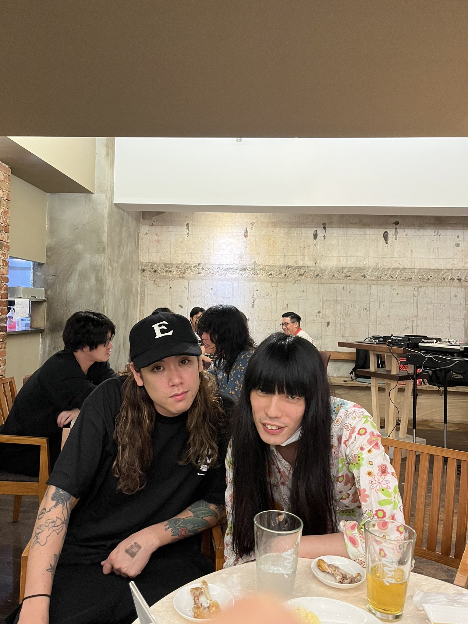 金属バット 友保 スケロク ロンティ 金属バット ロンT スケロク Tシャツ 芸人 - メルカリ