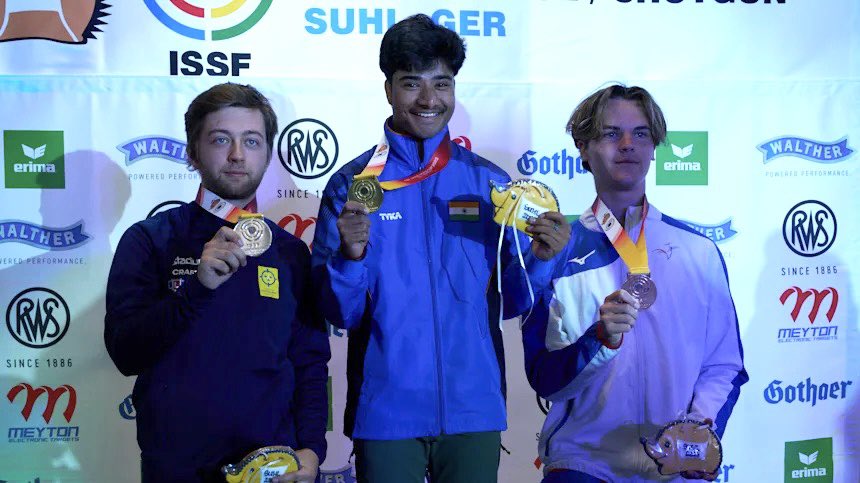 Proud moment for all of us as India achieves a remarkable feat at the ISSF Junior World Cup 2023, securing the Top position in the medals tally with 15 medals - 6 gold, 6 silver, and 3 bronze 👏 

Congratulations to the talented champions who showcased India's shooting prowess at…