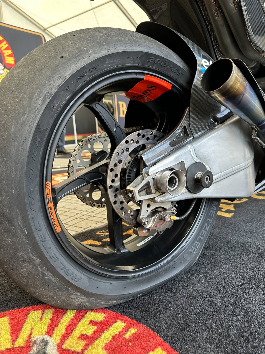 Bathams Racing On Twitter Puncture On Lap 5 For michaelrutter In The Senior TT Today But A 