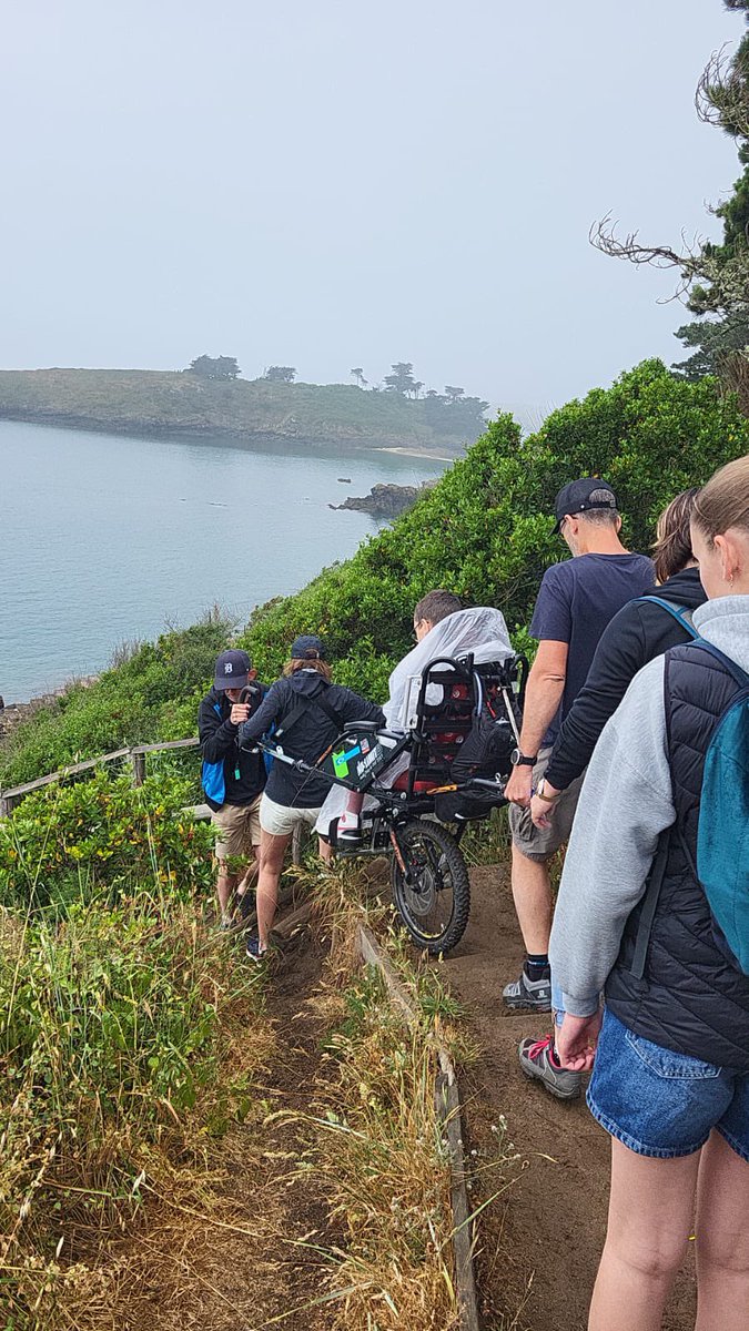 Après une pause pique-nique avec Bolenn saint malo départ des deux randonnées de l’après midi avec Noah Diag De Ouf 2023 #randonnéepédestre #sportdical