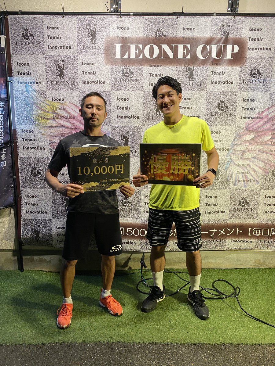 tenikotsu's tweet photo. 結局昨日だけお酒飲まずに臨んだレオーネカップ、無事優勝出来ました✌️
やっぱケアしてから身体がめちゃ動くから試合してても楽しい😄
そして月曜から禁酒とかしないでよかった！
アンディがアンディしててアンディだった😊 https://t.co/1p27n7lpVv