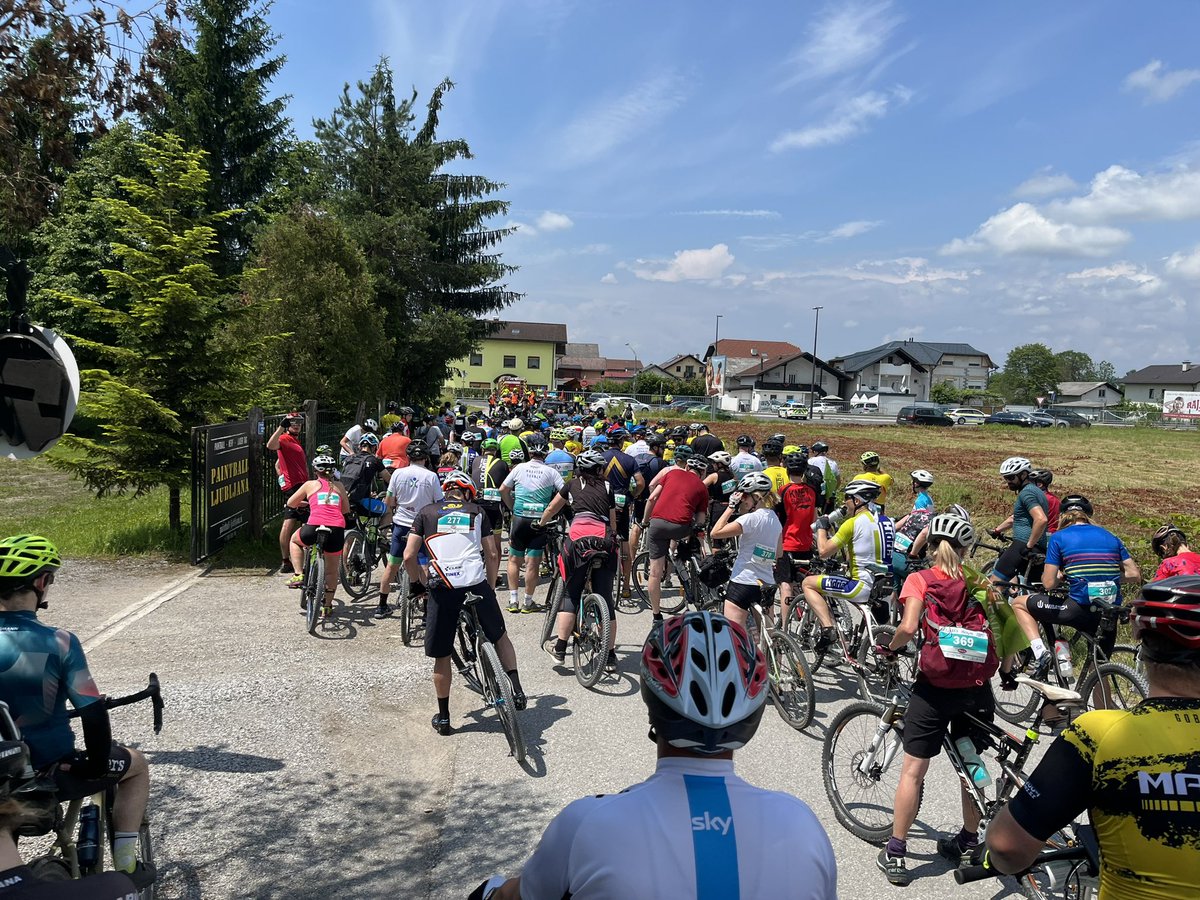 Barjanka je končana