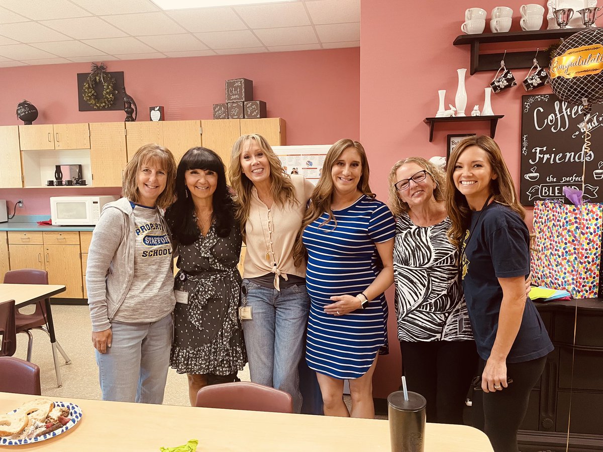 Mrs.Bayer tweet media