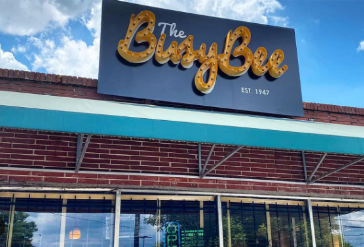AboriginalHist2's tweet photo. Today checkout the #busybee in #Atlanta #Georgia  it is a great #BlackOwnedBusiness  #blackowned #blacktwitter https://t.co/EqvrMAzfsE