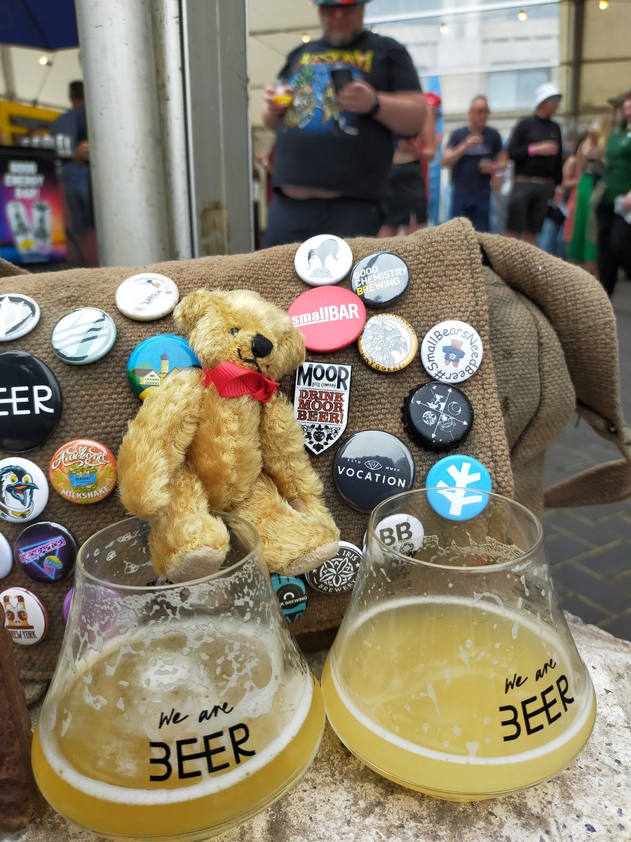 You're here in spirit @Hungarianbear Bristol Craft beer festival #smallbearsneedbeer