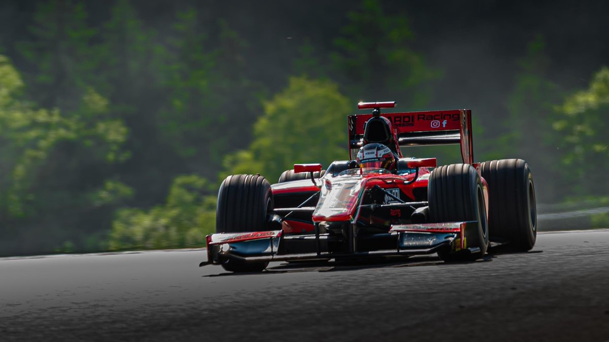 UAMExtreme's tweet image. #BossGP: What you have missed in Qualifying ⏩ bossgp.com/report-qualify…

📸 Erwin Strassnigg