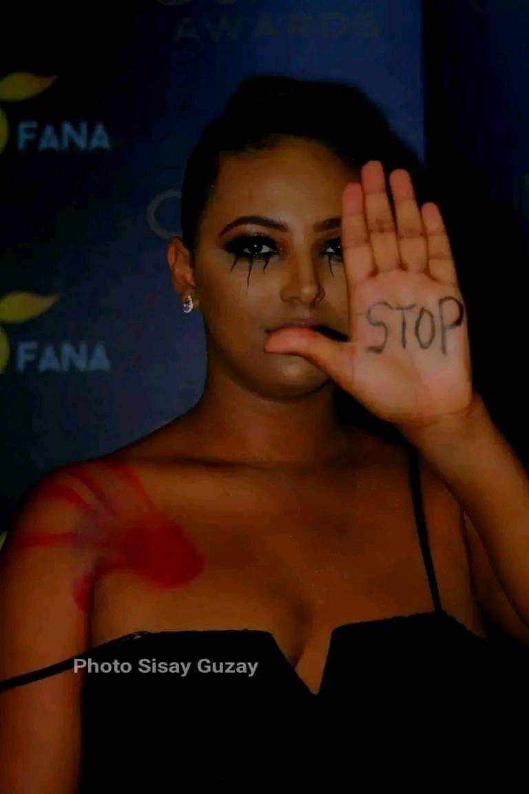SenaitSenay's tweet photo. @freshben2022 @henokgabisa @grand_renegade She was here dressed like this to be a voice for all women who were a victim of GBV during the war. But being a TPLF supporter means always demanding to be a center attention and to never even double check with the facts.
It sucks to be such a biased group. https://t.co/Rc7w2gNLOC
