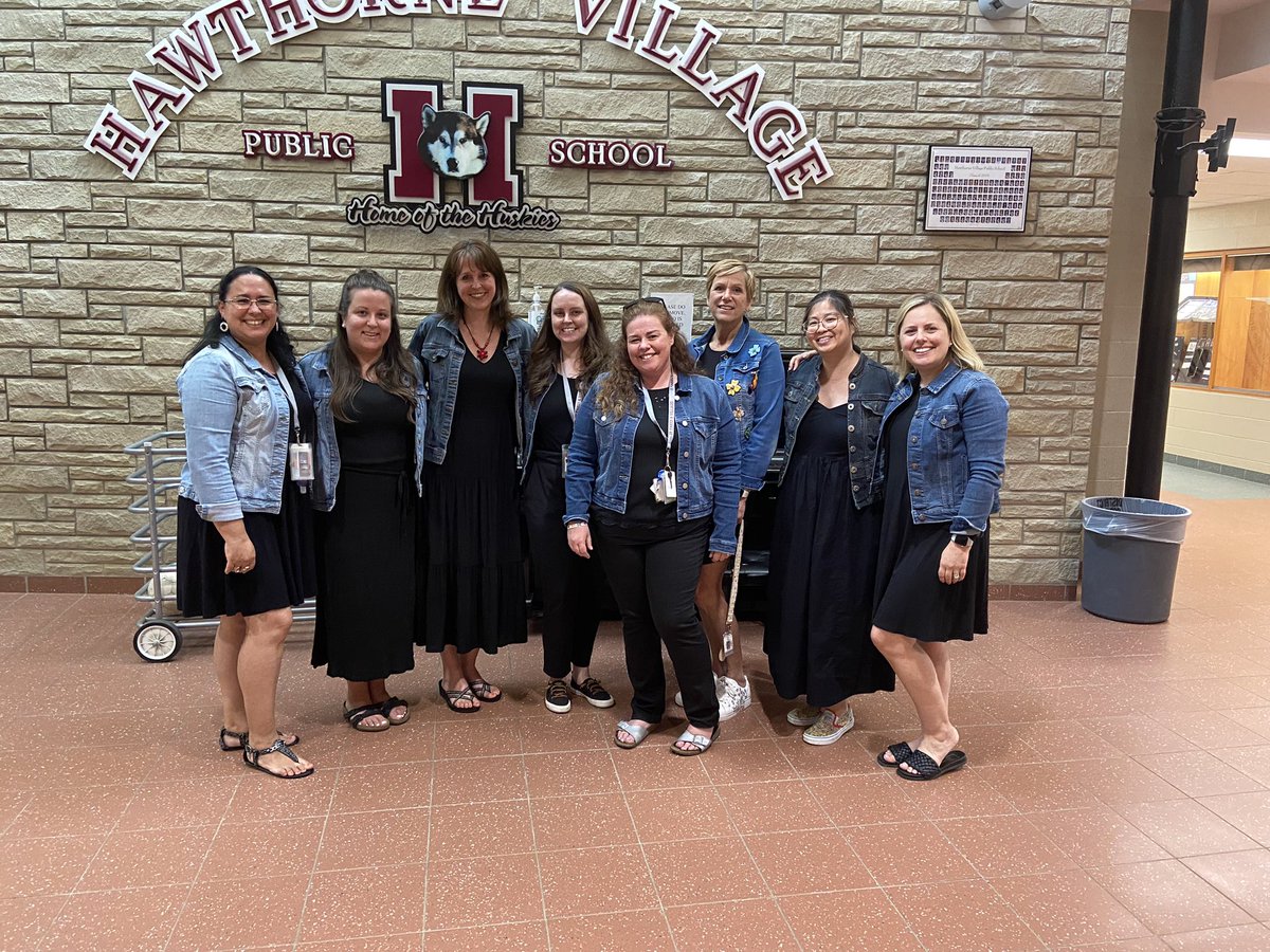 perosevicl's tweet photo. Twin Day!! https://t.co/DXfZ8E3oQJ