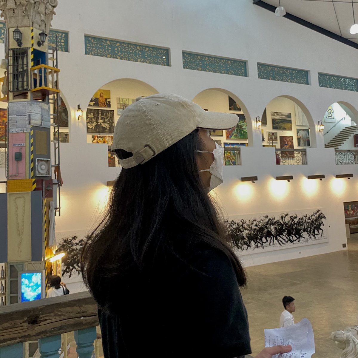 yriazpda's tweet photo. oh to love museums with the ones you love the most https://t.co/ZKfQ7CVZuF