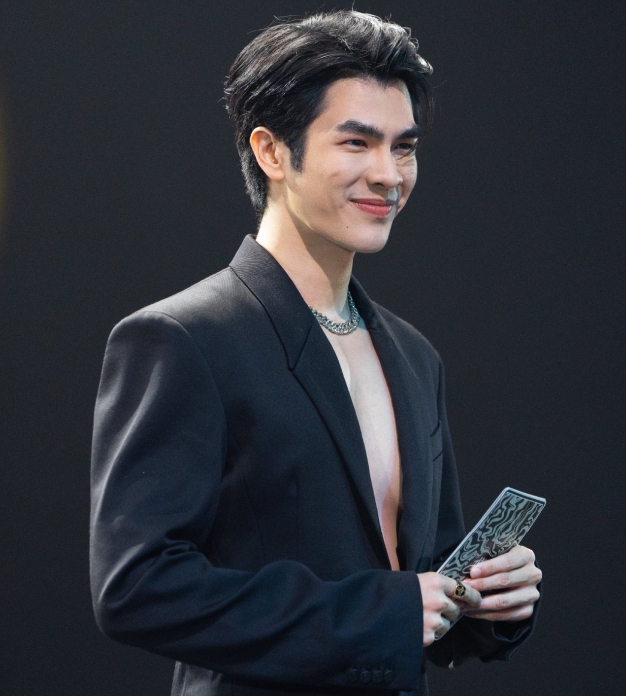 __coldties's tweet image. DADDYYYYYYY