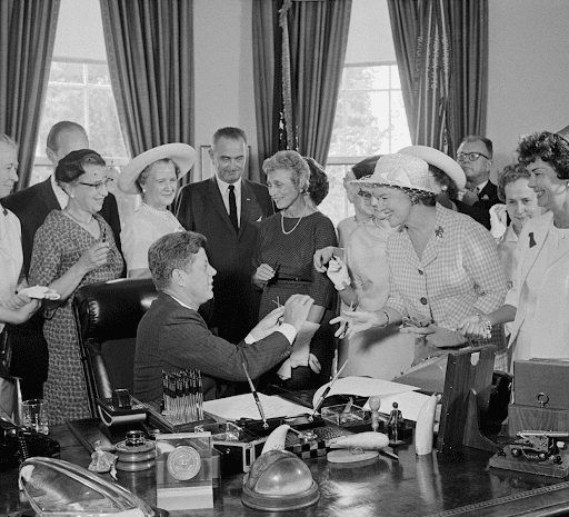 Martha Bailey tweet media