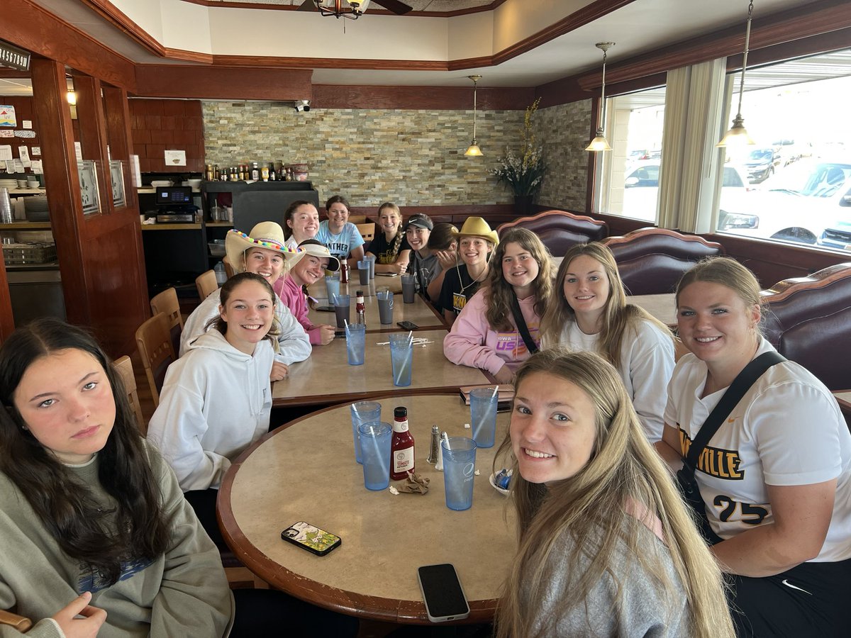 Good morning from the Creston Family Restaurant!
