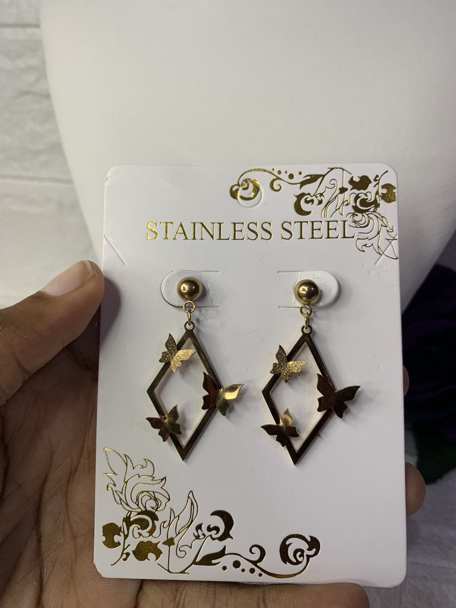 oladjewels's tweet photo. Whether you’re dressing up for a special occasion or you just want to feel and look good, OLAD is here for you.

These stainless earrings are very durable and definitely affordable too

Price: 1500💐

#OAUTwitter https://t.co/PS9tMicGS9