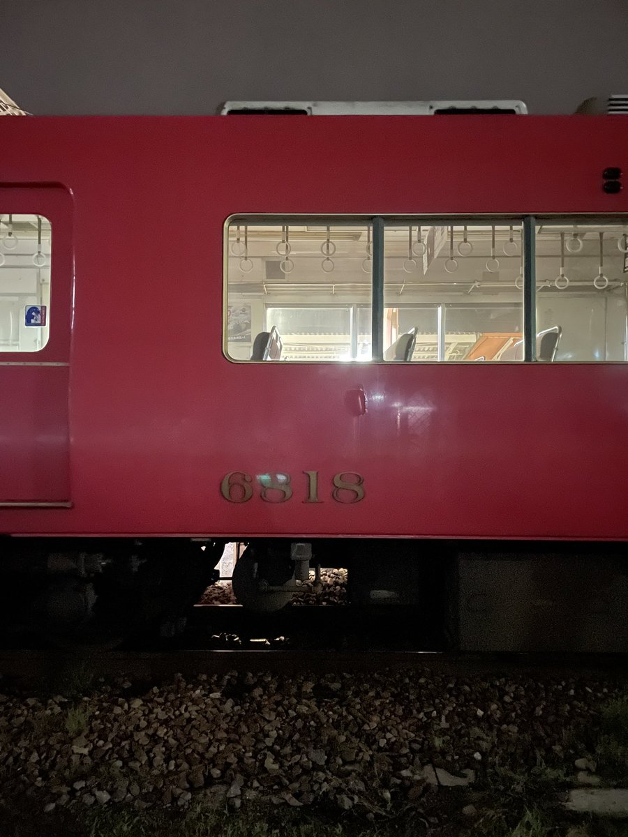 takkin_engine_d's tweet photo. 佐屋駅。本日の佐屋停泊は6800系ト6823F+6818Fです🫡
#meiun
#6800系
#6818F
#6823F https://t.co/jURMMaABRX