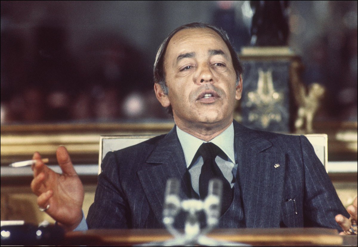 Slash000000000's tweet photo. "D'abord
Le respect est dû mais il existe que si qu'on est un homme respectable"
Hassan II https://t.co/PN1yhZCgn0