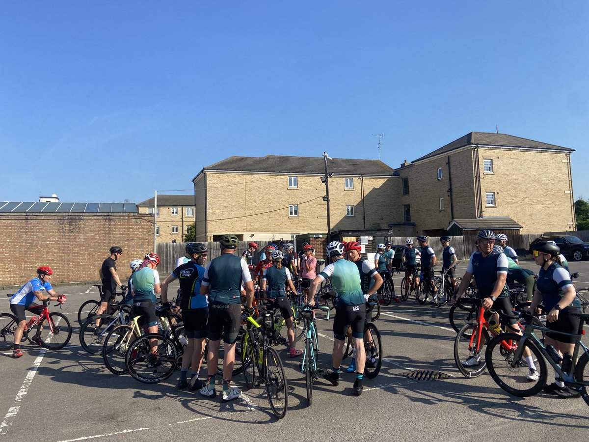 AthlonCc's tweet image. 10 year anniversary club ride today,amazing turnout from club members past and present 💚

Appreciate all that have ridden with us over these years

More to come 🙏