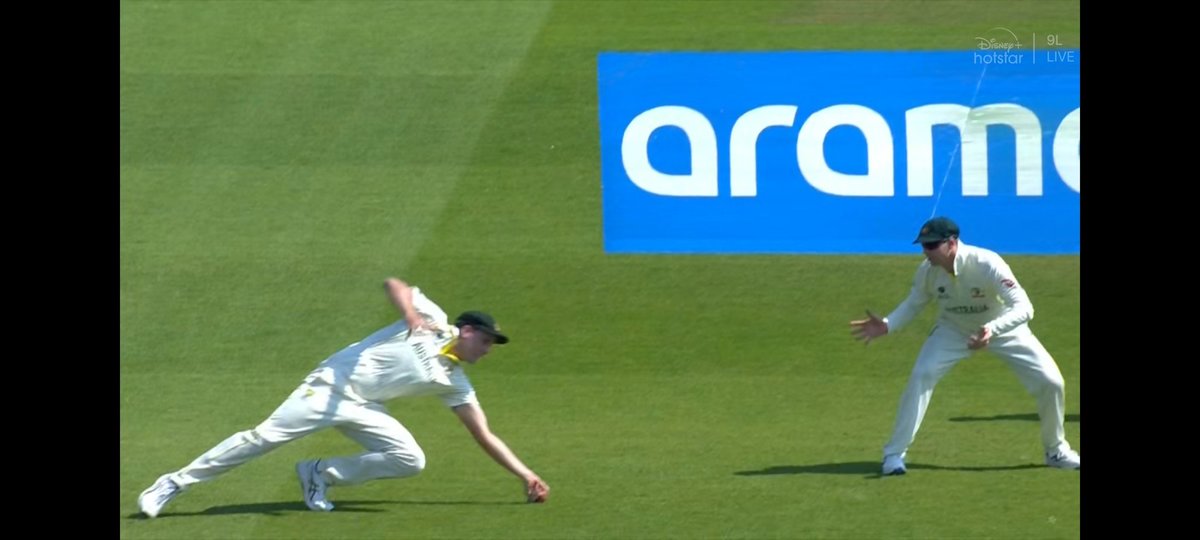 _Ravi_Gary's tweet photo. The moment Grass has taken it Cleanly! 

#WTCFinal #WTC23Final #notout https://t.co/n6dXBRA45U