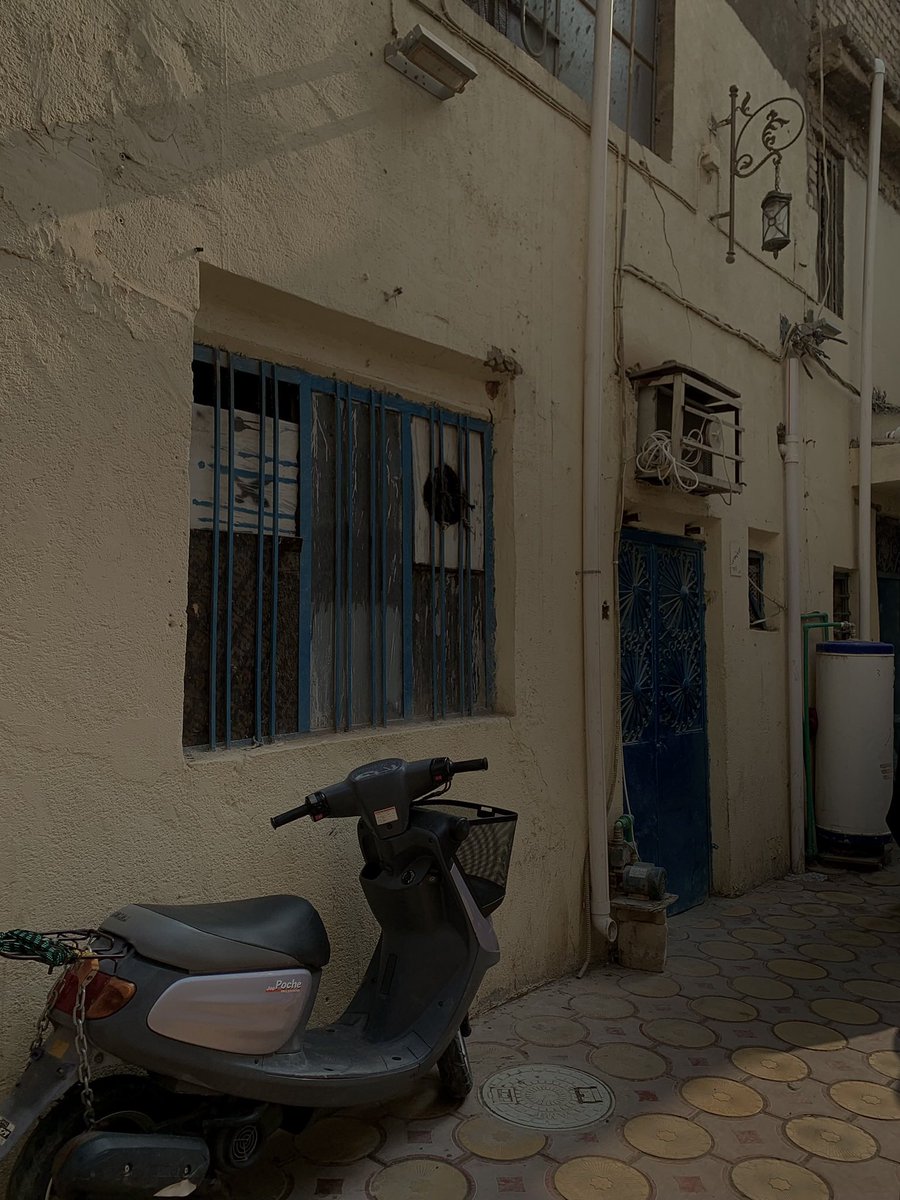 Zenaaa_ali's tweet image. Streets of Karbala 💚