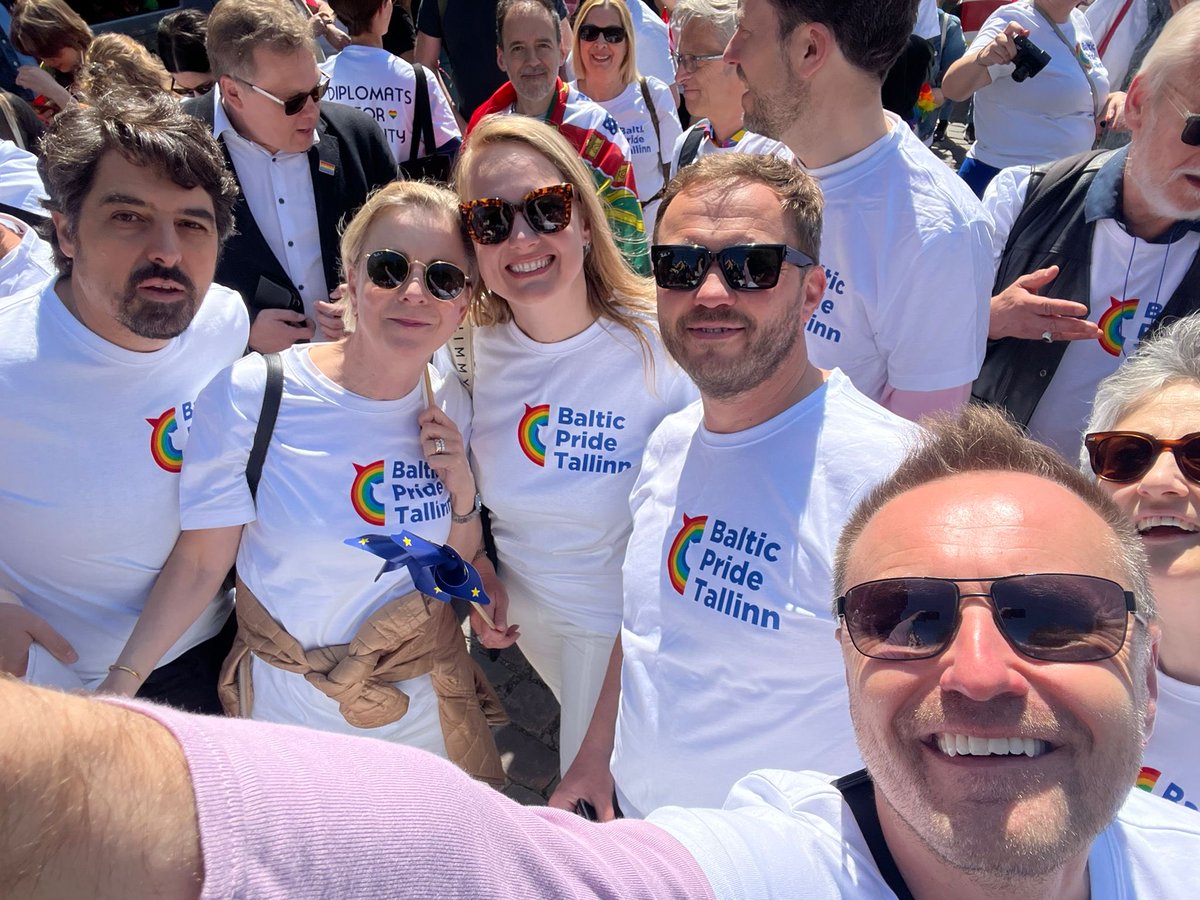IngridTersman's tweet photo. Fantastic #BalticPride today in Tallinn! Happy, celebratory, equal - love is love! 🌈 https://t.co/m5hRzr2LYD