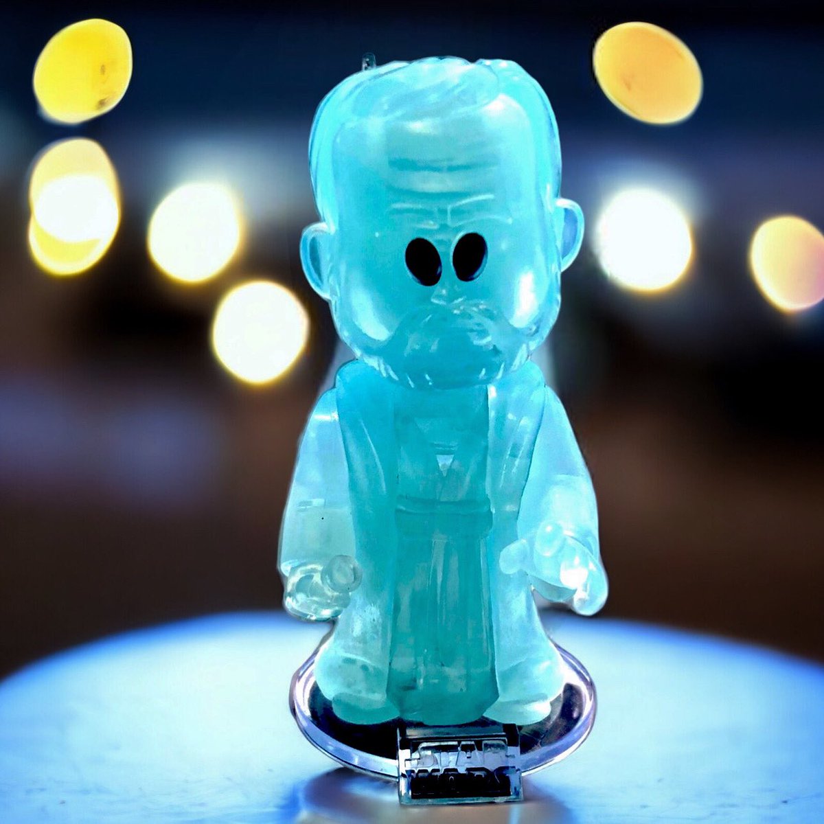 MOO_168's tweet photo. Time for #funkosodasaturday !!! @OriginalFunko @brianmariotti #funko #funkosoda #disney #disneystarwars #starwars #ToyPhotography #funkofamily #funkocollector https://t.co/OxPA3xJ95i