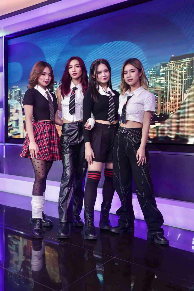 Maraming salamat @cnnphilippines for having #SMS on #CNNPHNewsroomWeekend 💜 

Make sure to follow <a href="/ppopriseup/">PPOP Rise Up</a> for the latest PPOP updates and more!