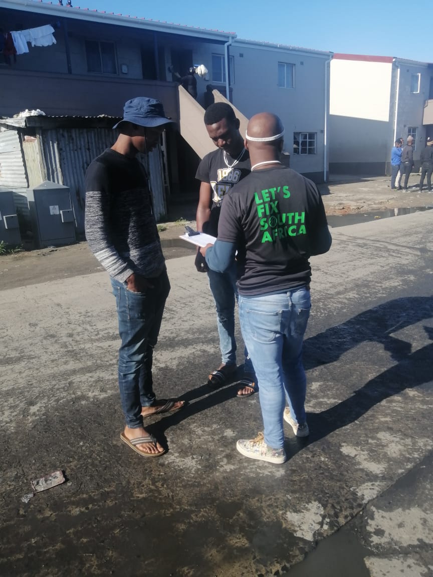 ActionSA_WC's tweet photo. Gugulethu WC !!! The daily growth is phenomenal 👊👊👊💚💚🍀🇿🇦🔥🔥 #Project2024 #WhereWeGoWeGrow #WeAreTheChange @HermanMashaba @go2Michelle @MmQwashu @JohnMoodeyGP @AntoinetteLoff1 @ZintleK_deLange @drngwane @YvettedKR01 @krysty481 https://t.co/aVZewZZnnV