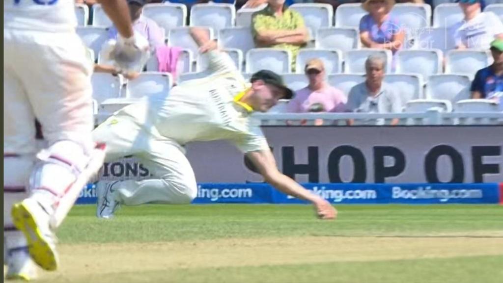 ikimmid3's tweet photo. @aewells1985 @SC2741420912421 @ICC " Respect umpires decision " 🤓 https://t.co/IafnlWSDOD