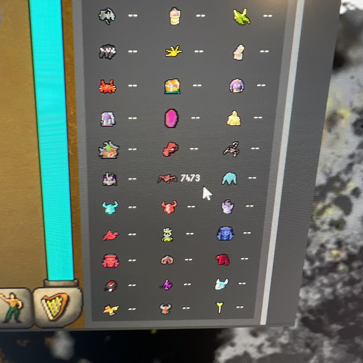rayrayhow's tweet photo. @JagexSupport @Jagex @JagexEd @JagexSupport  i have tried many request but can’t get the robot to get to you personally. My old acc has not remained logged in since and is well over 8k spindel kills. And can bet his ip isn’t from where I live. https://t.co/YWn2CdUI75
