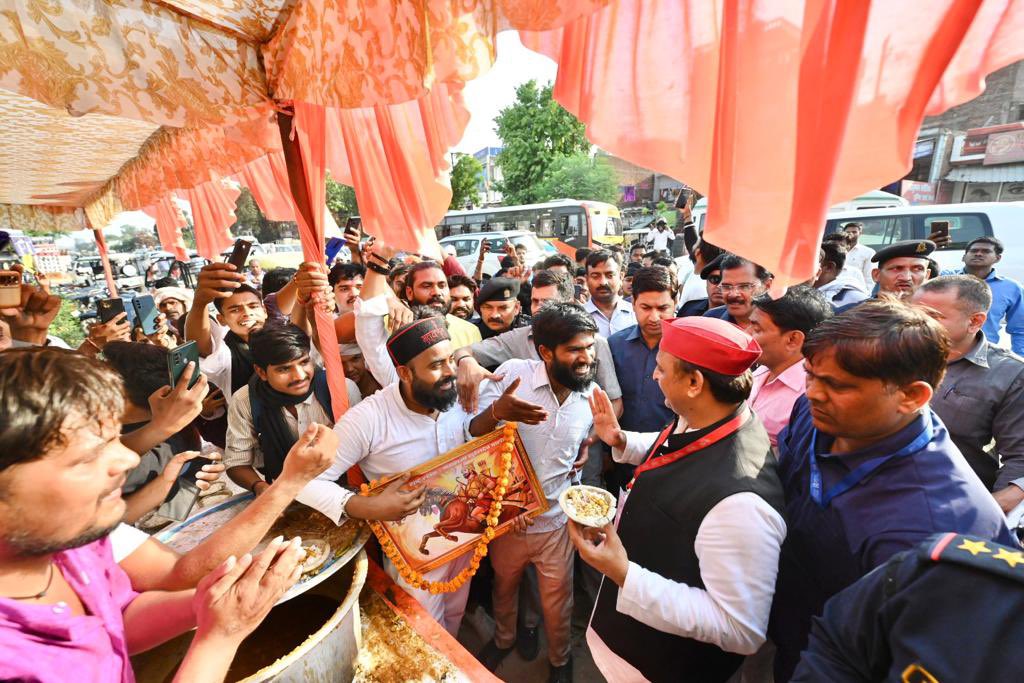 Akhilesh Yadav (@yadavakhilesh) on Twitter photo 