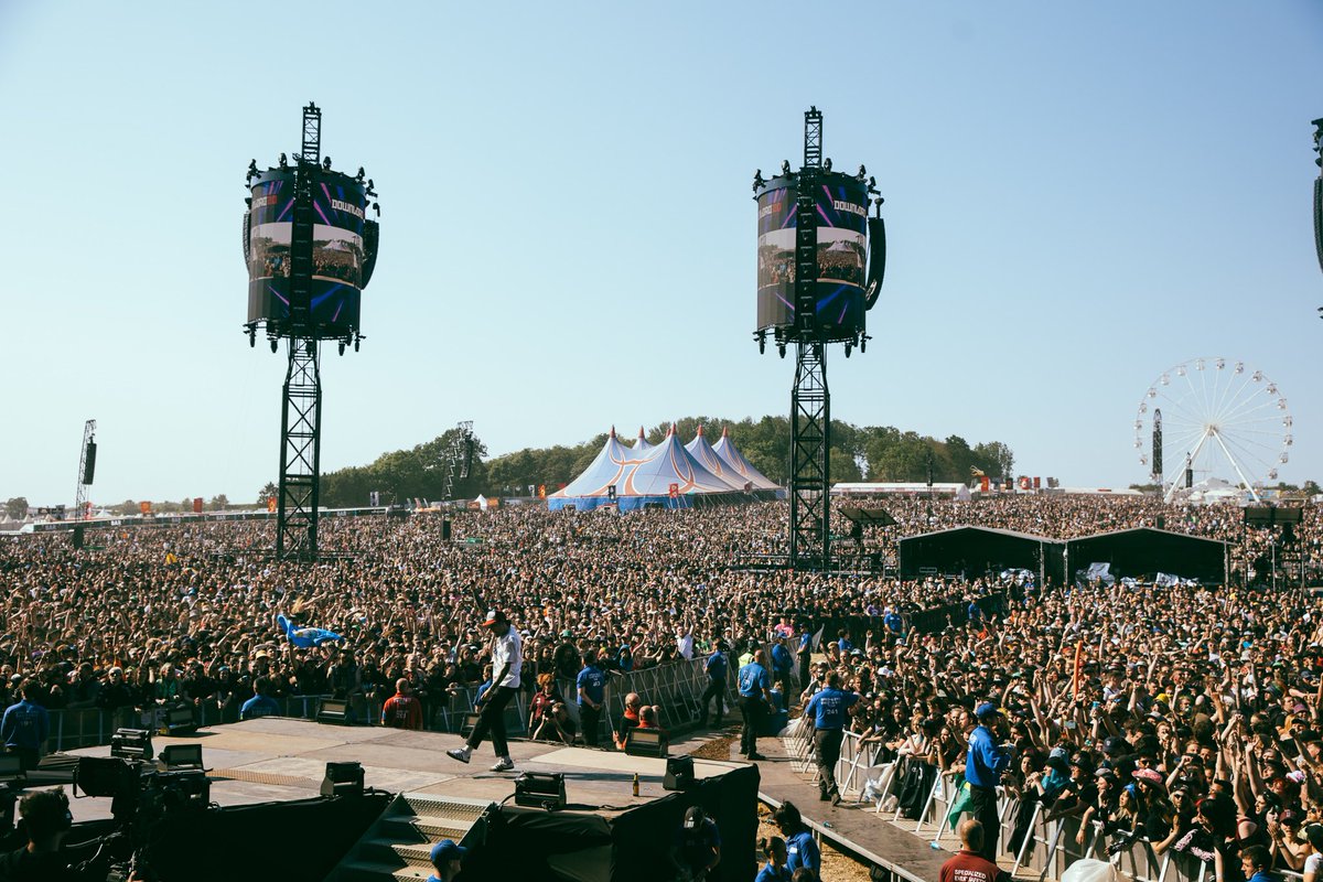 NeckDeepUK's tweet photo. Big fat load of Download then. Thanks for coming xoxo

📸: @wondergirlphoto https://t.co/POwXdJ1vLq