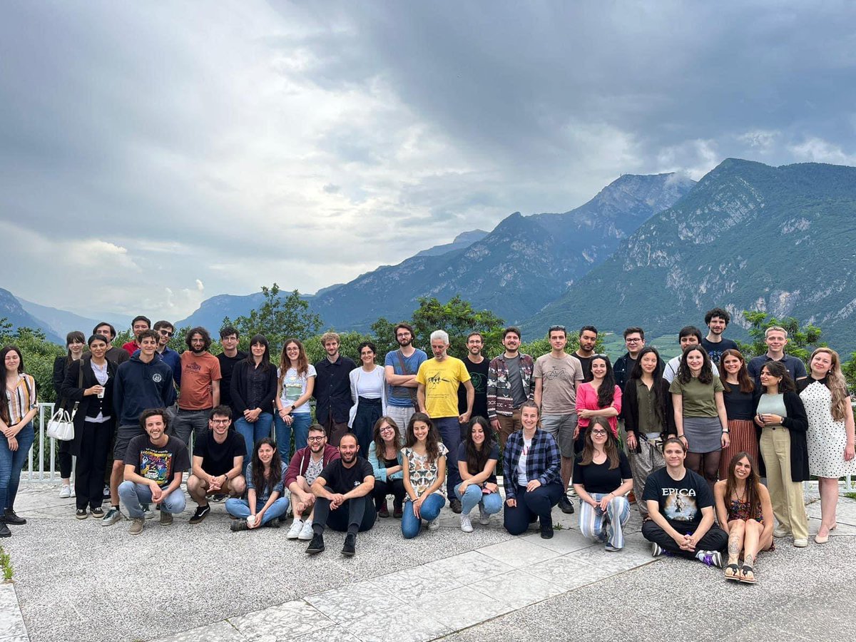 Today is the end of an amazing #phylogenomic week with <a href="/sibe_iseb/">SIBE-Società italiana di biologia evoluzionistica</a> at the #itaphy2023 course.
Many young evolutionist came together to better understand how #evolution works 🧬
Thanks to all the organizers and the invited lecturers. See you all soon!