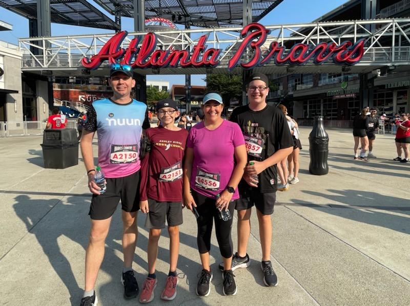 Fun race with the family and lots of @Braves fans this morning!
#TeamNuun 
#NuunLife
#WescottElites