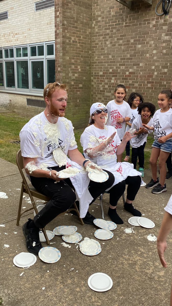 Creating memories <a href="/ConnetquotCSD/">Connetquot CSD</a>