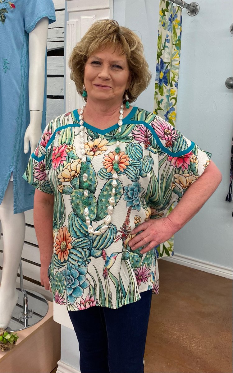 HipChicTX's tweet photo. This Double D Poncho is just so darling and Perfect for Summer Fun. #DDR #GirlWithAPearl #junecoupon #hipchicboutiqueftwoth
Shop Now at https://t.co/Spe6Y9OzI9 https://t.co/JQoGoZe05y