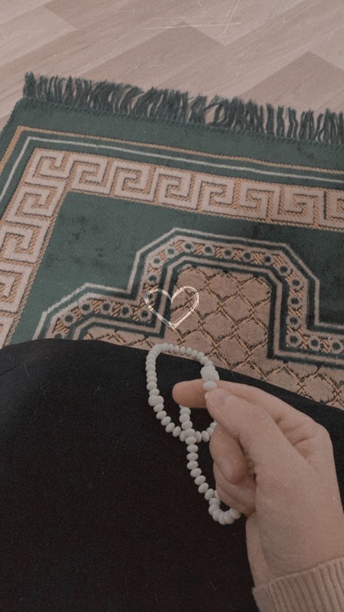 ضممت اسمك في دعائي واني احبك وما الحب الا الدعاء.

I included your name in my prayers, and I love you, and love is nothing but supplication.