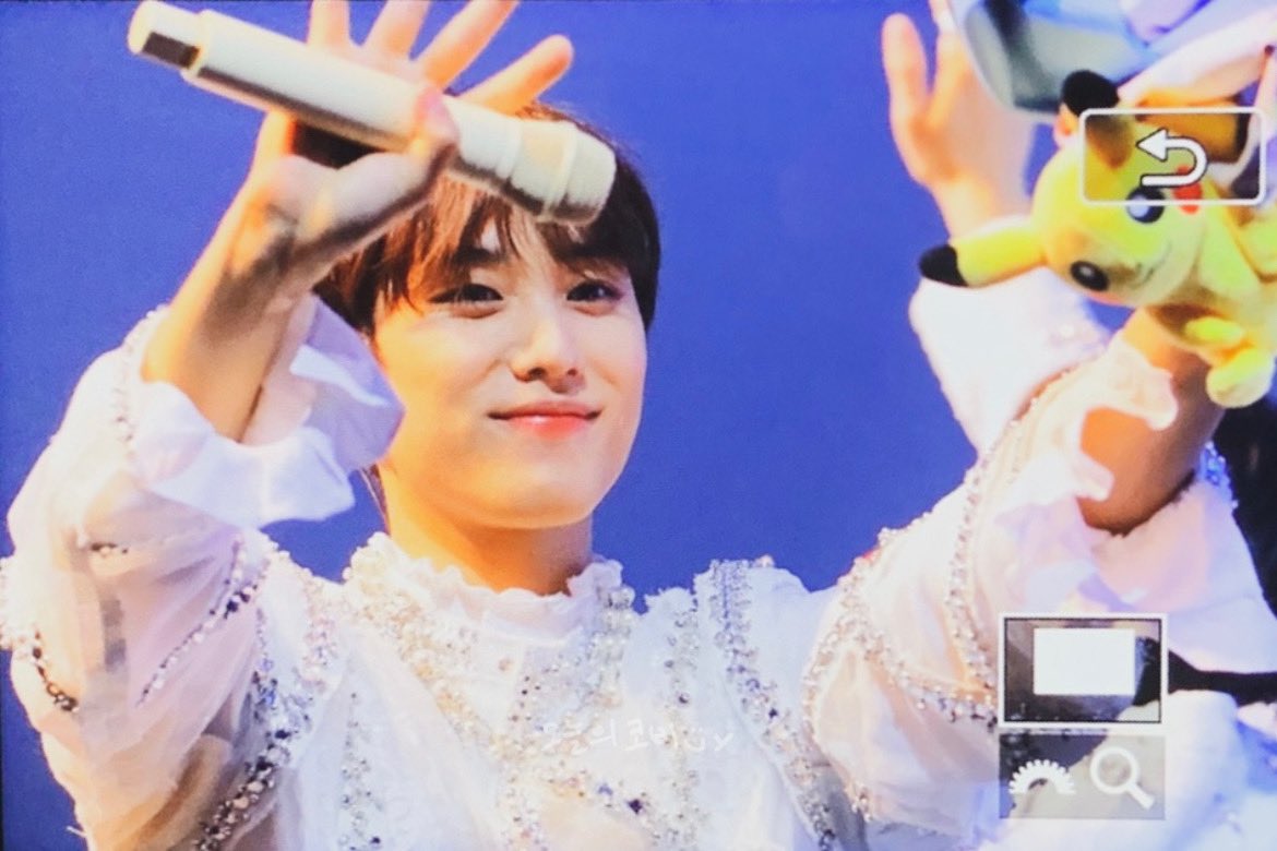 _CB0530's tweet photo. 230610 #더보이즈 #제이콥 #JACOB 🖤✨🫶🖤🫶🐰🖤✨🫶🐰🖤✨🖤🫶🐰 준영아완전토끼같아요🖤🐰🐰🐰🫶🫶🫶🖤✨🖤🫶🐰✨🖤🫶🐰✨🖤🖤🫶 https://t.co/F8uIoxOivC
