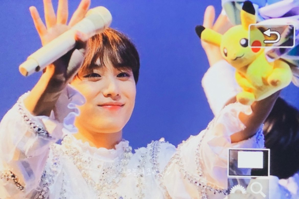 _CB0530's tweet photo. 230610 #더보이즈 #제이콥 #JACOB 🖤✨🫶🖤🫶🐰🖤✨🫶🐰🖤✨🖤🫶🐰 준영아완전토끼같아요🖤🐰🐰🐰🫶🫶🫶🖤✨🖤🫶🐰✨🖤🫶🐰✨🖤🖤🫶 https://t.co/F8uIoxOivC