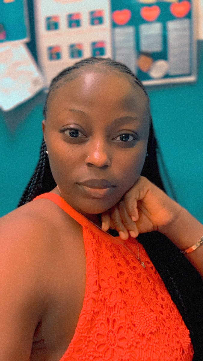 Adhekunbi's tweet photo. Tell me what you see 😉 https://t.co/4StOM88vOQ